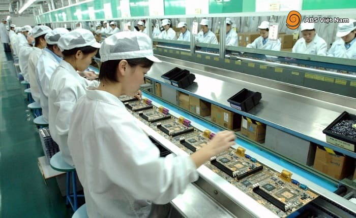 Công việc lắp ráp linh kiện điện tử phổ biến tại tỉnh HyogoẢnh: Internet